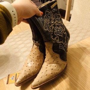 Mexican boots